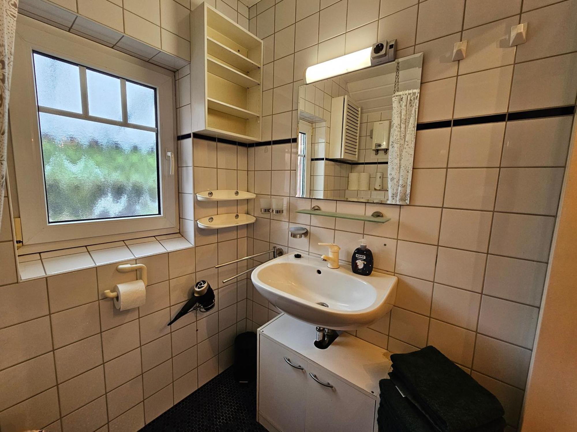 Kleines Ferienhaus Luettje Backhuus 35516 Uplengen Exterior foto